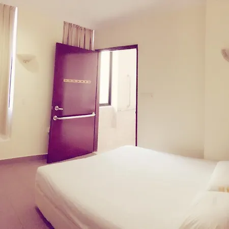 Golden Star Hotel-3